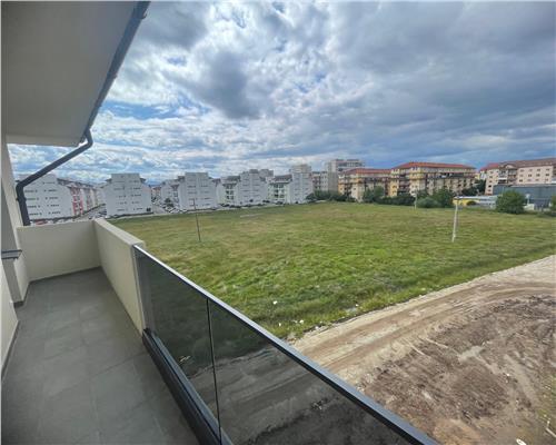 Apartament cu 3 camere balcon si parcare pe Doamna Stanca