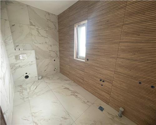 Apartament cu 3 camere balcon si parcare pe Doamna Stanca