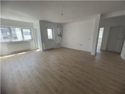 Apartament nou 3 camere cu balcon si parcare zona Mihai Viteazu