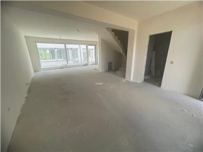 Casa cu 4 camere 2 bai balcon si 107 mp gradina in Rasinari