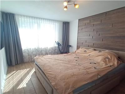 Apartament 3 camere etajul 1 cu balcon si parcare in Selimbar