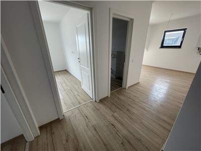 Apartament la CHEIE 2 camere cu balcon si parcare pe Doamna Stanca