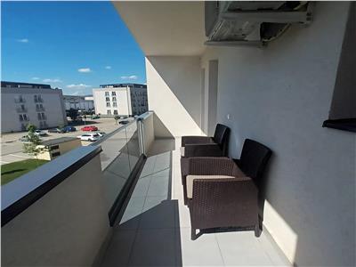 Apartament 3 camere 2 bai balcon si parcare in City Residence