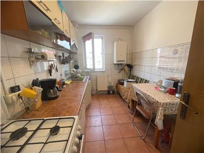 Apartament cu 2 camere si balcon in Vasile Aaron