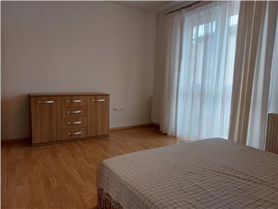 Apartament 3 camere cu terasa boxa parcare in zona Turnisor