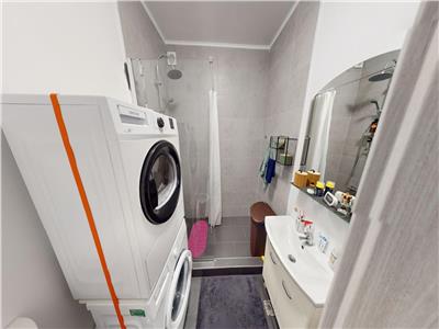 Apartament nou 2 camere balcon  si parcare la Kaufland