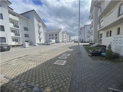 Dezvoltator vand apartament 2 camere etaj 2 la cheie 2 parcare Dedeman