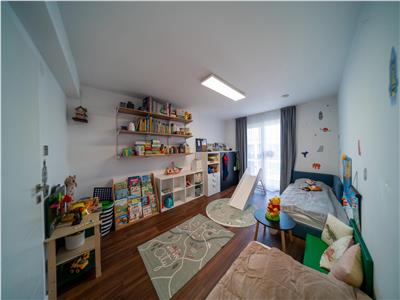 Penthouse de lux 4 camere 2 bai terasa si parcare Calea Cisnadiei