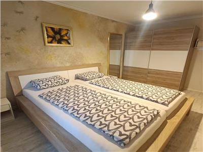 Apartament de lux etajul 1 cu 3 camere 2 bai zona Spital