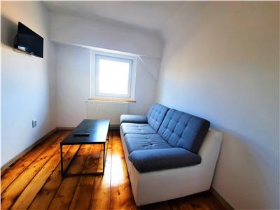 Apartament utilat 3 camere decomandat Bulevardul Nicolae Balcescu