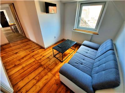 Apartament utilat 3 camere decomandat Bulevardul Nicolae Balcescu