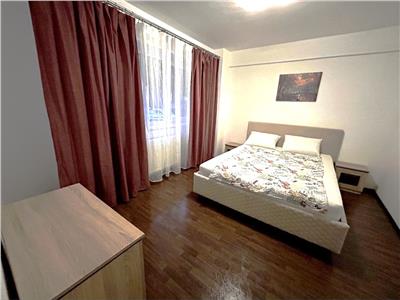 Apartament modern cu 2 camere si parcare in zona  Mihai Viteazu