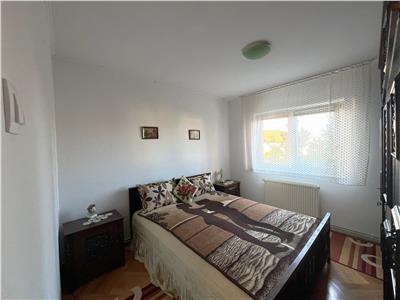 Apartament pet friendly etajul 1 cu  3 camere balcon zona centrala