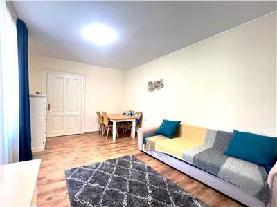 Apartament ultracentral la etajul 1 cu 2 camere mobilat modern