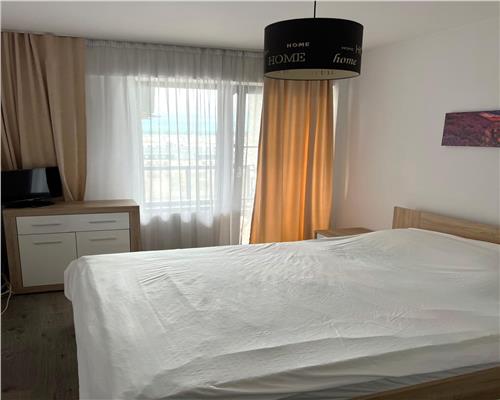 Apartament mobilat cu 2 camere balcon si parcare Doamna Stanca