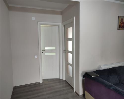 Apartamanent decomandat cu 2 camere, balcon si terasa in Cartierul Arhitectilor