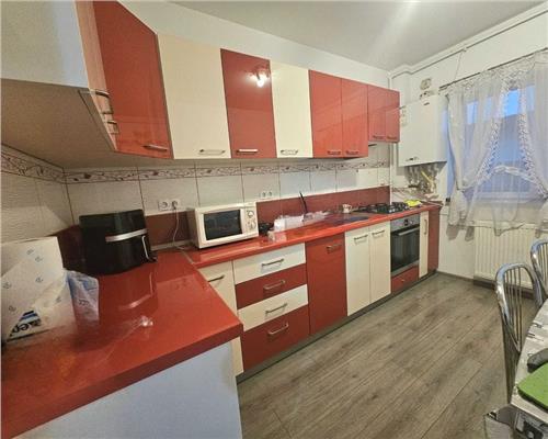 Apartamanent decomandat cu 2 camere, balcon si terasa in Cartierul Arhitectilor