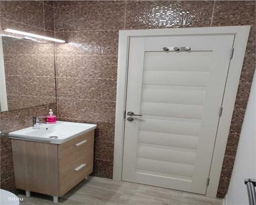 Apartament modern cu doua camere, in zona centrala, aflat la prima inchiriere