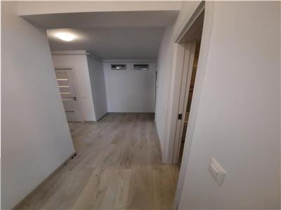 Apartament 2 camere 2 parcari boxa si curte 60 mp in Selimbar