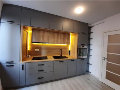 Apartament 2 camere 2 parcari boxa si curte 60 mp in Selimbar