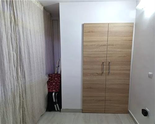 Apartament 2 camere decomandate  etaj 2  zona  Vasile Aaron