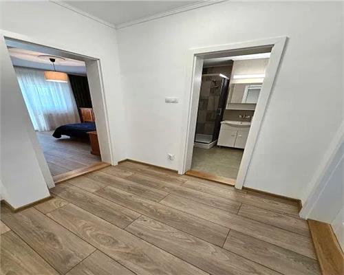 Apartament modern cu 2 camere si balcon zona Spitalul Judetean