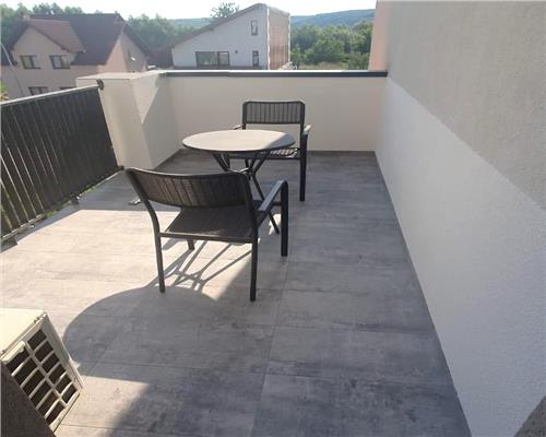 Apartament mobilat cu 2 camere balcon si parcare in Selimbar