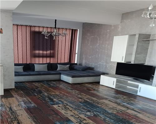 Apartament modern cu 3 camere decomandat pe Doamna Stanca