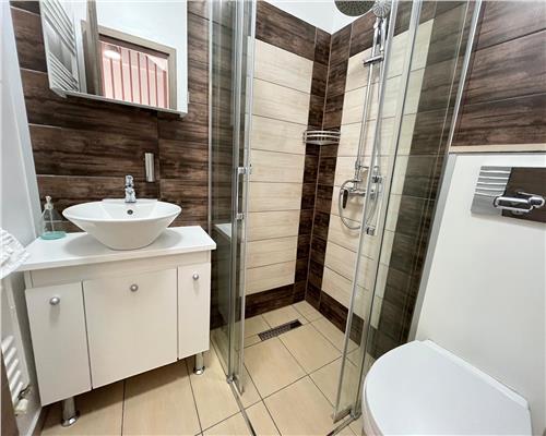 Apartament modern la casa 54 mp utili in zona Piata Cluj