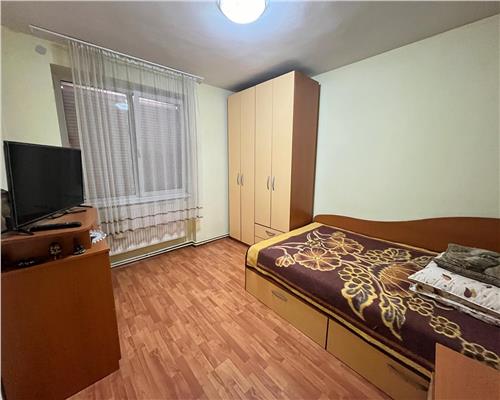 Apartament 2 camere decomandat Rahova