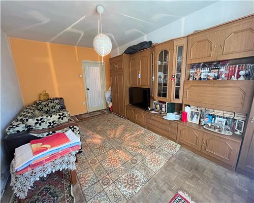 Apartament 2 camere decomandat Rahova