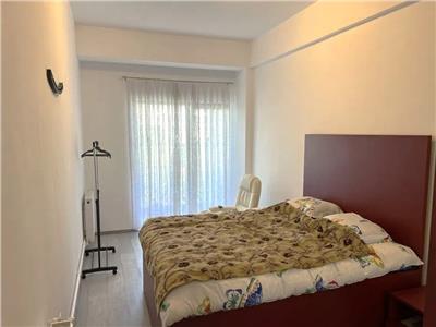 Apartament cu  2 camere balcon si parcare in zona Doamna Stanca