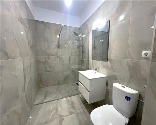 Apartament intabulat 56 mpu la cheie 2 camere boxa parcare Pictor Brana