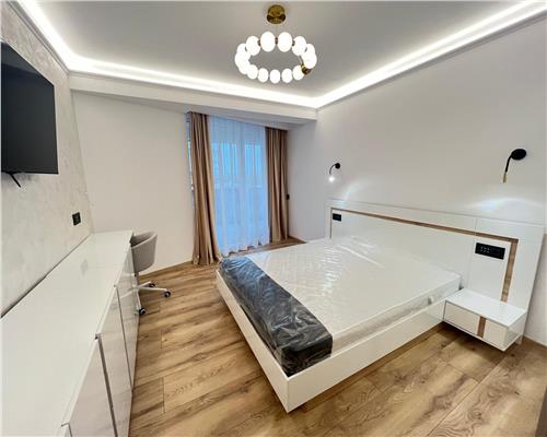 Apartament de lux cu 3 camere cu 2 terase zona Doamna Stanca