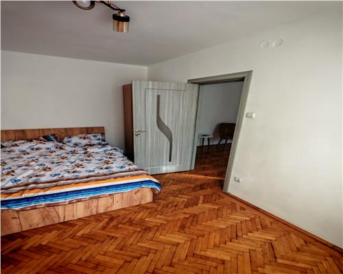 Apartament cu 2 camere in zona Centrala