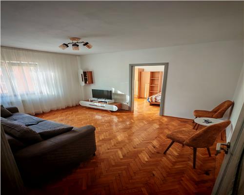 Apartament cu 2 camere in zona Centrala