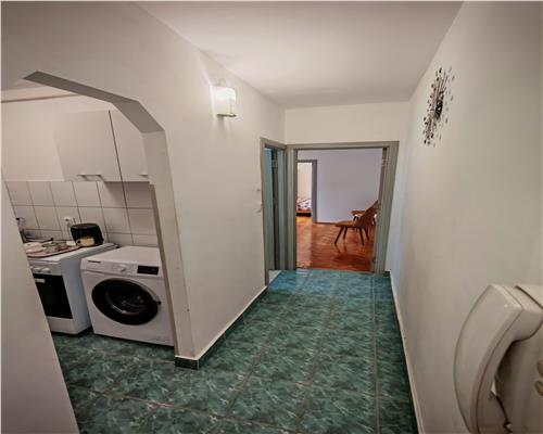 Apartament cu 2 camere in zona Centrala