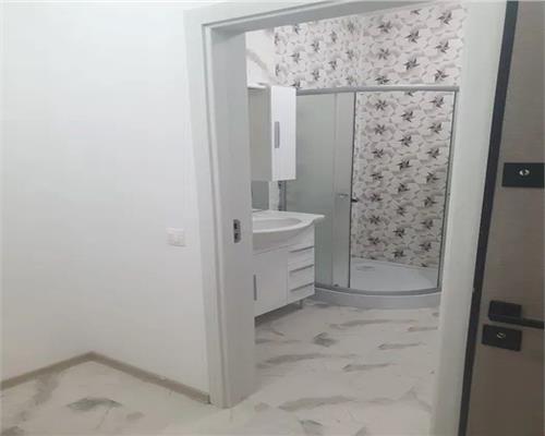 Apartament 2 camere etaj 3 cu balcon zona Turnisor