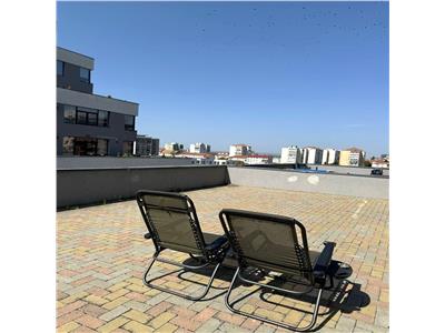 Penthouse mobilat 3 camere o terasa 59 mp si parcare pe Doamna Stanca