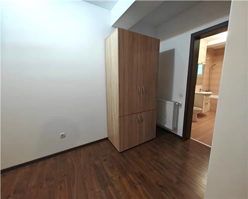 Apartament modern cu 3 camere cu terasa si loc parcare in zona Piata Cluj