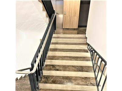 Apartament de lux etajul 1 cu 2 camere balcon si 2 parcari subterane