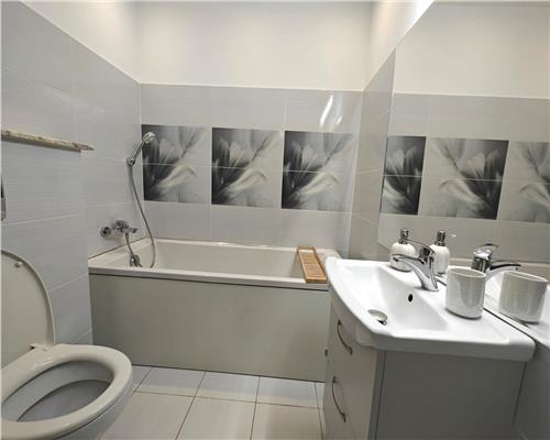 Apartament  3 camere si loc de parcare subteran in zona Turnisor