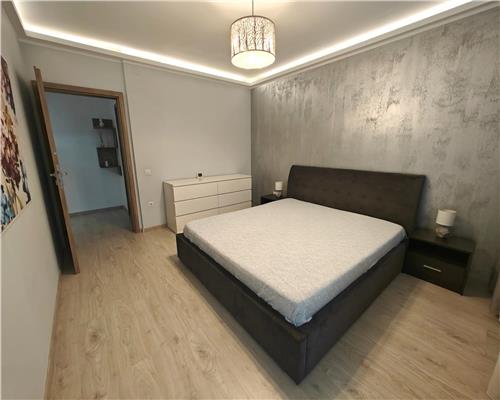 Apartament  3 camere si loc de parcare subteran in zona Turnisor