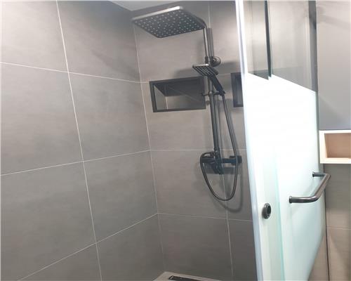 Apartament modern 3 camere cu parcare subterana in zona Turnisor