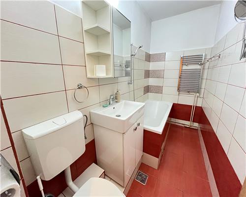 Apartament 3 camere decomandat 2 bai 2 balcoane Calea Dumbravii