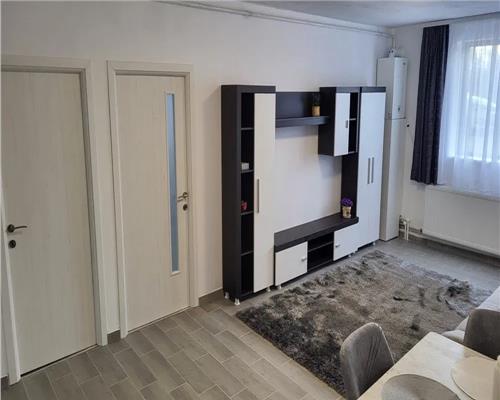 Apartament 2 camere zona Ciresica