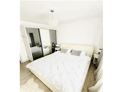 Apartament 2 decomandat balcon pivnita zona Calea Dumbravii