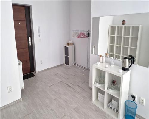 Spatiu de birouri cu 3 camere balcon si parcare in Magnolia