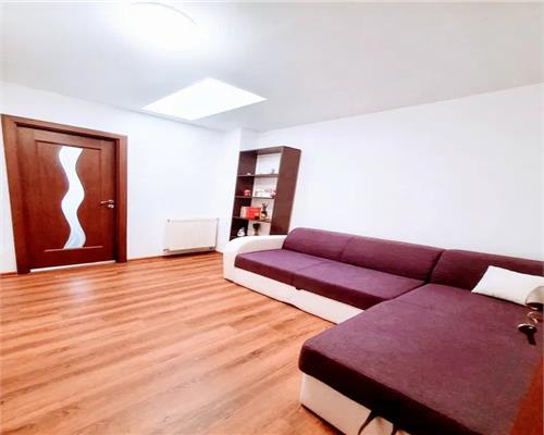 Apartament modern 3 camere zona Terezian