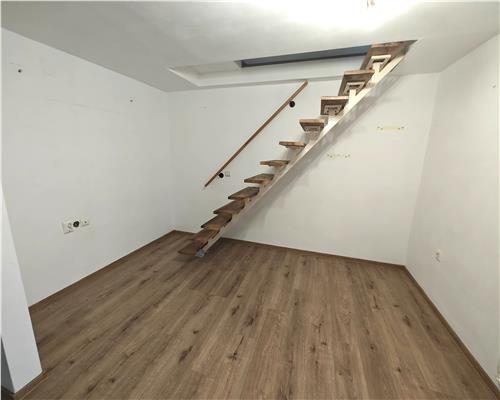 Apartament 2 camere decomandate 39 mpu 2 bai in zona Broscarie